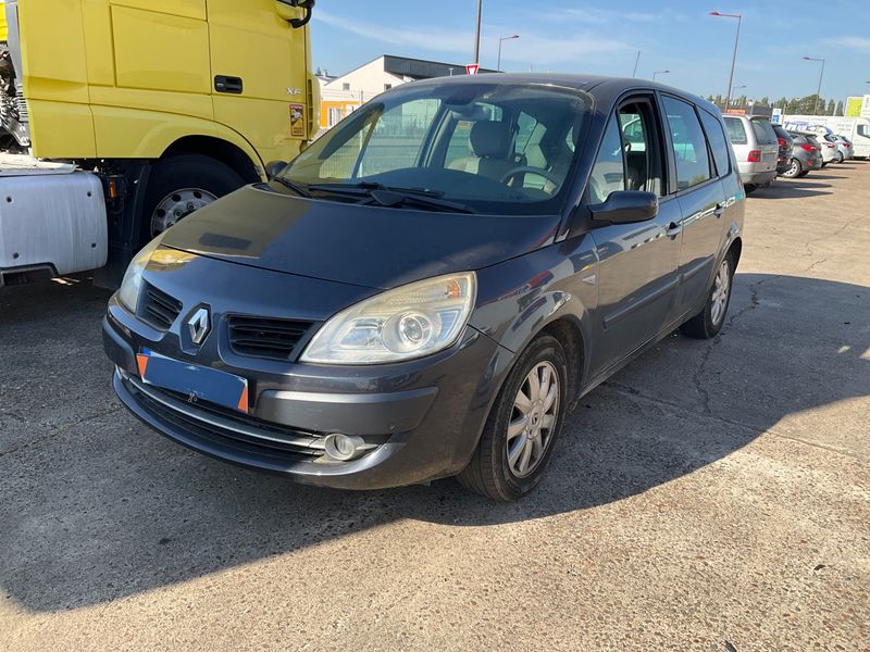 Renault Grand Scenic 2.0 dCi Jade
