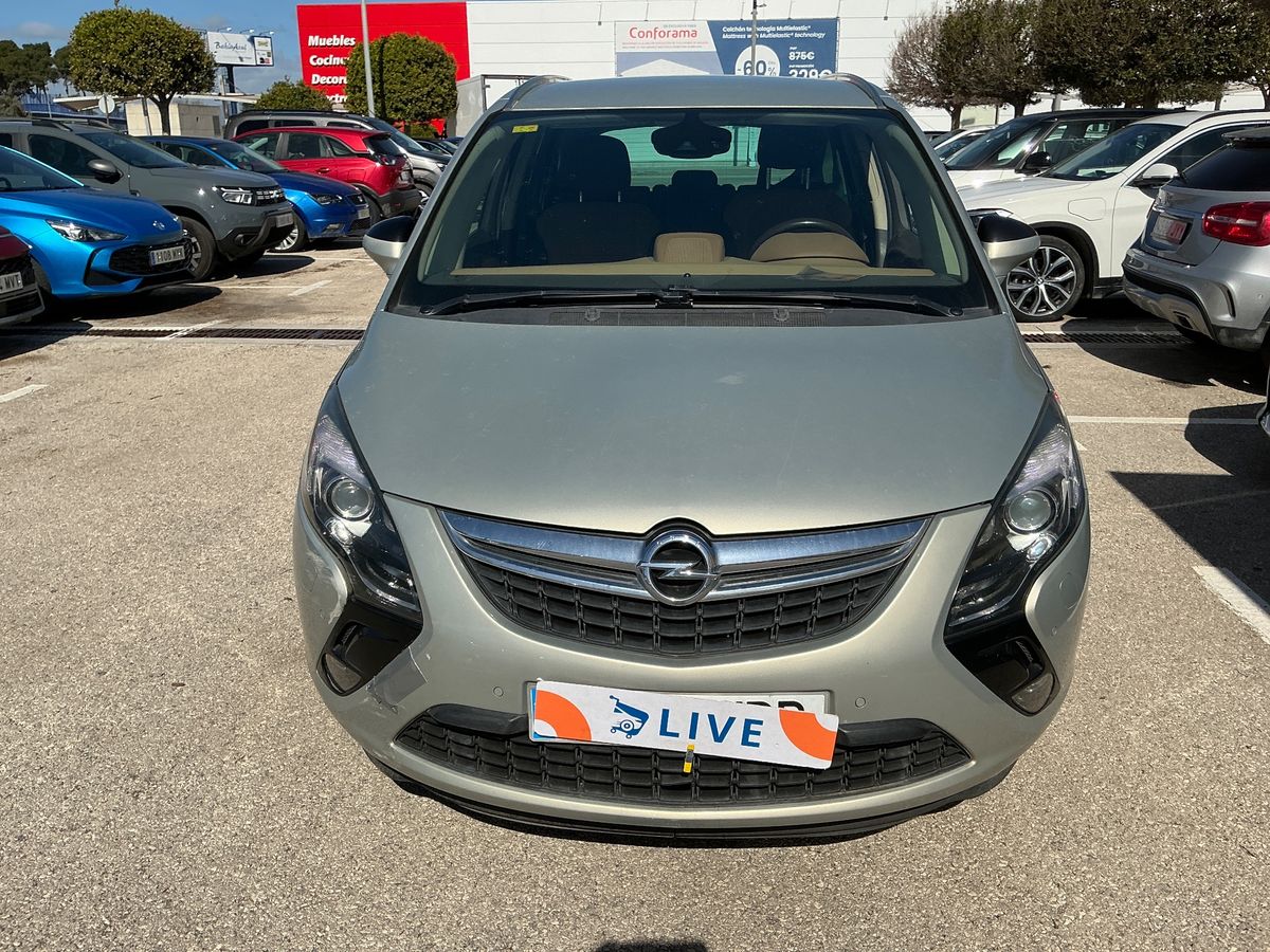 Opel Zafira 2013 — photo 15