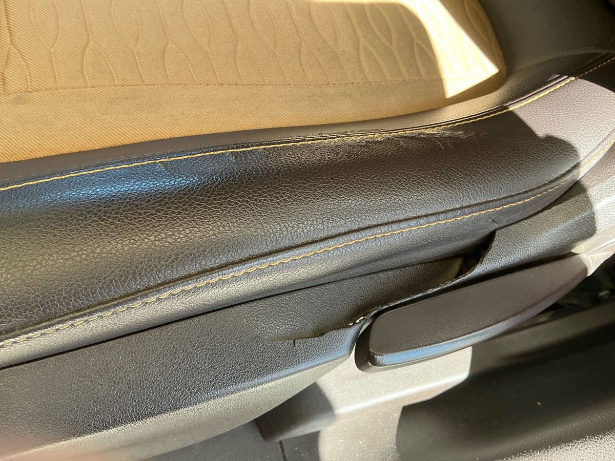 Opel Zafira 2013 — photo 29