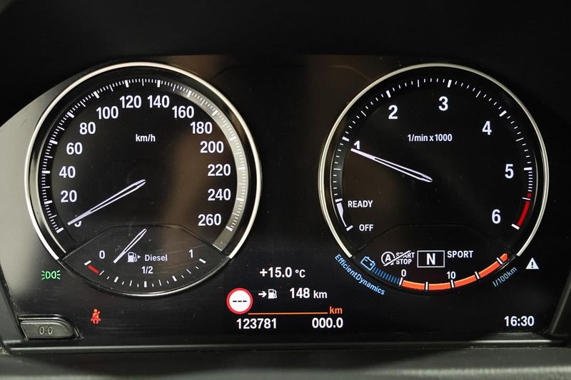 BMW X2 sDrive 16d Lounge — zdjęcie 12