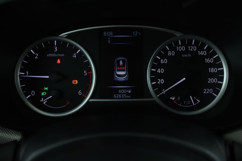 Nissan Micra 1.5 dCi N-Connecta 2018 – снимка 18