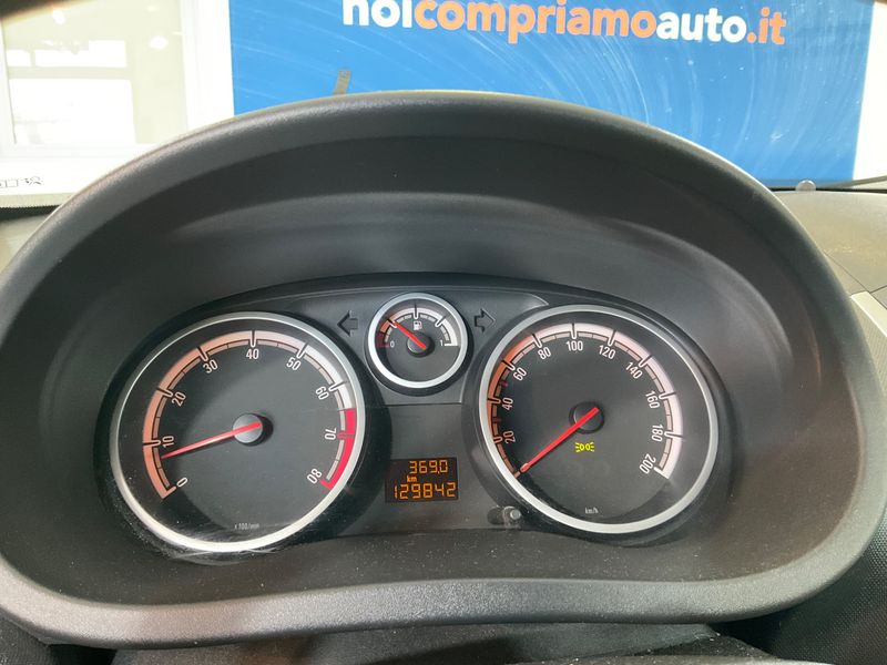 Opel Corsa 1.2 Elective — zdjęcie 4