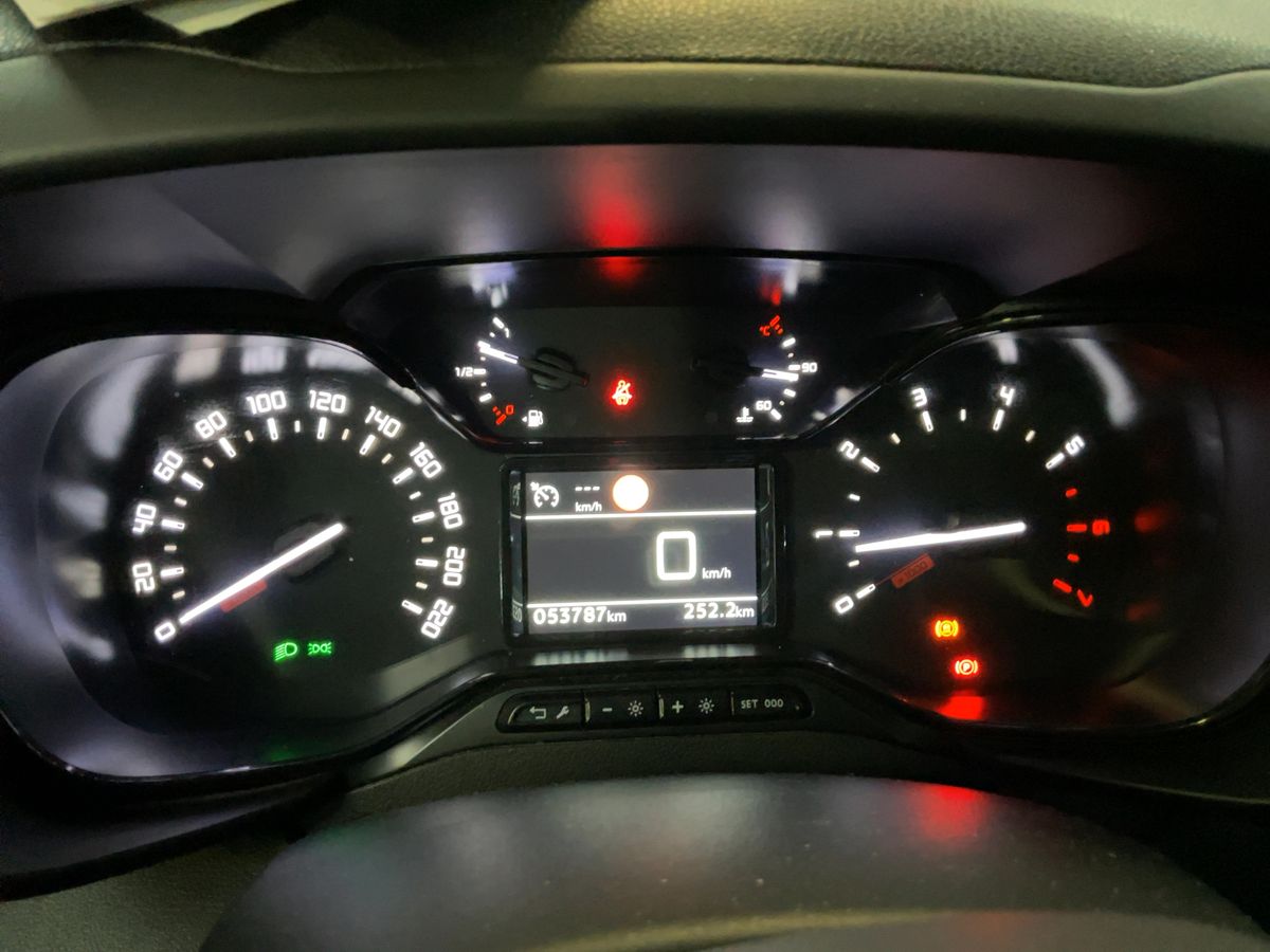Citroen Berlingo 2021 — photo 20