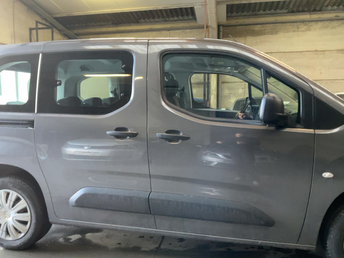Citroen Berlingo 2021 — photo 12