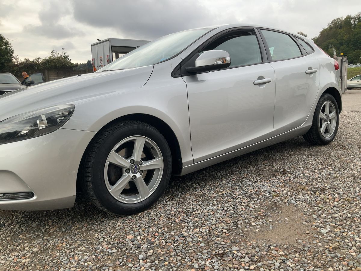 Volvo V40 1.6 D2 Kinetic