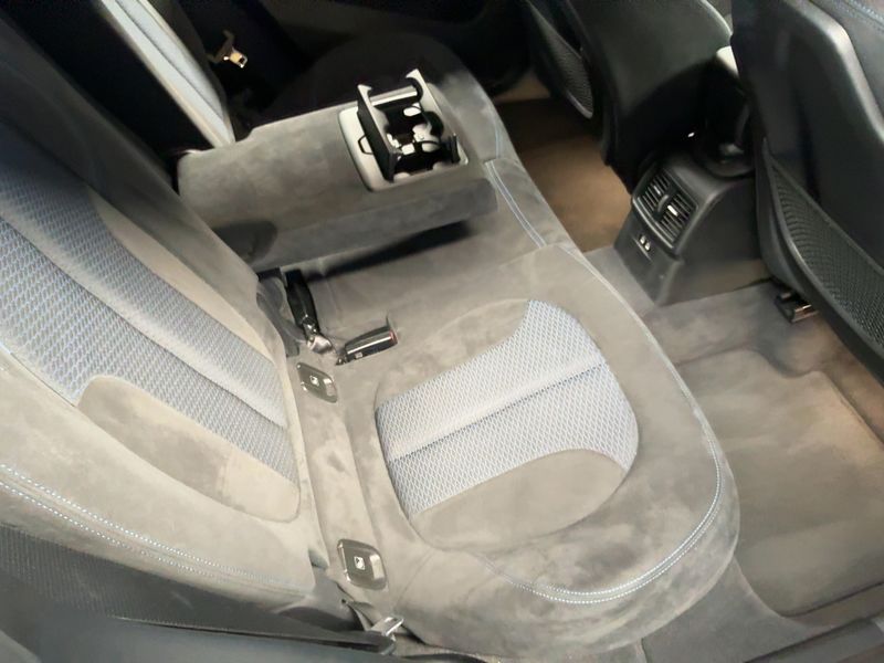 BMW X1 sDrive 20i M Sport — zdjęcie 14