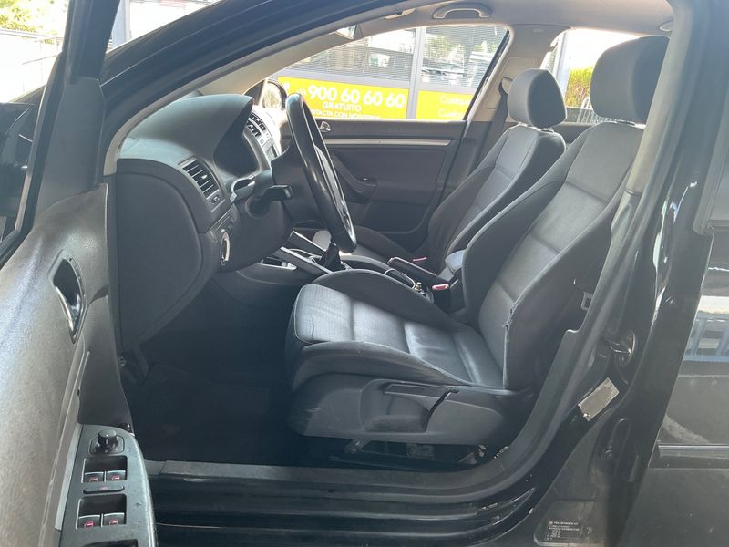 Volkswagen Golf V 2.0 TDI Sportline 2004 – снимка 29