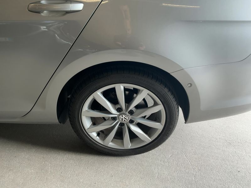 Volkswagen Golf VII 1.6 TDI Carat BlueMotion Tech 2014 – снимка 5