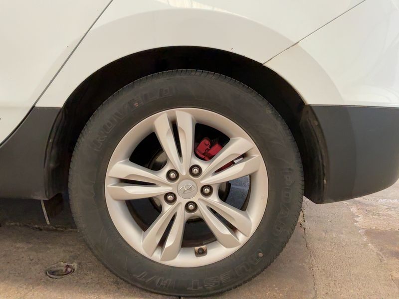 Hyundai ix35 1.7 CRDi Comfort 2WD 2010 – снимка 5