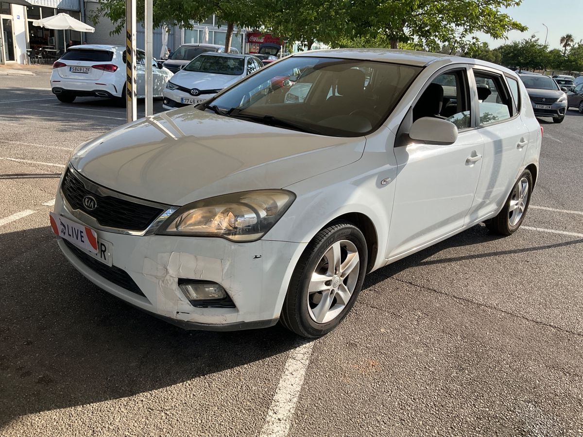 Kia cee'd 2010