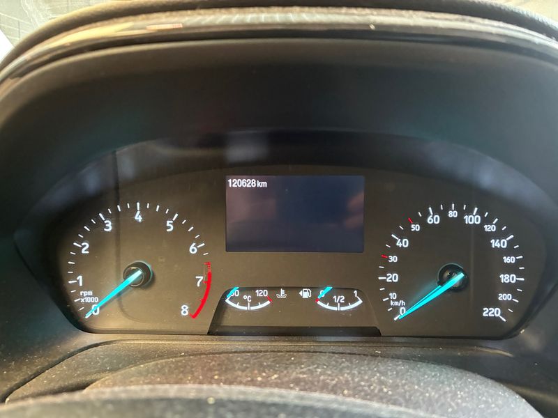 Ford Puma 1.0 EcoBoost Mild-Hybrid Titanium — zdjęcie 12