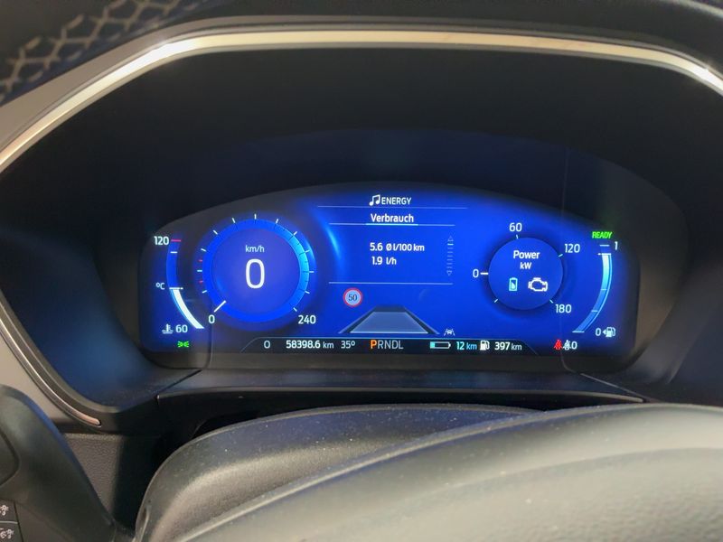 Ford Kuga 2.5 Plug-in Hybrid Vignale 2022 – снимка 19