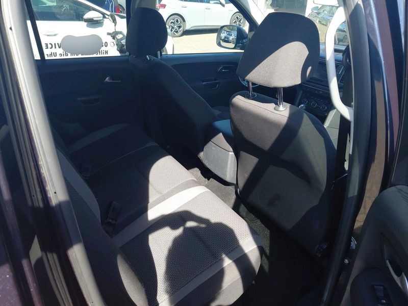 Volkswagen Amarok 3.0 V6 TDI Comfortline DoubleCab 4Motion — zdjęcie 14