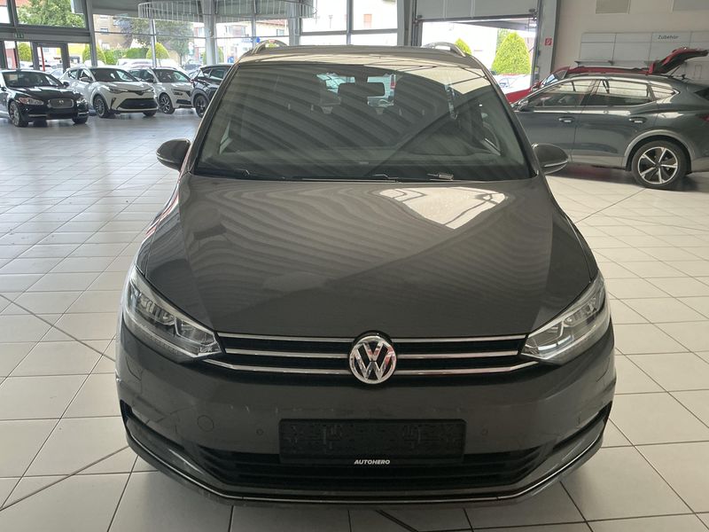 Volkswagen Touran 2.0 TDI Comfortline BlueMotion Tech 2019 – снимка 14