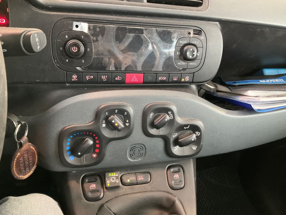 Fiat Panda 2020 — photo 24