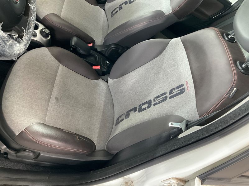 Fiat Panda 0.9 Cross 4x4 2015 – снимка 39