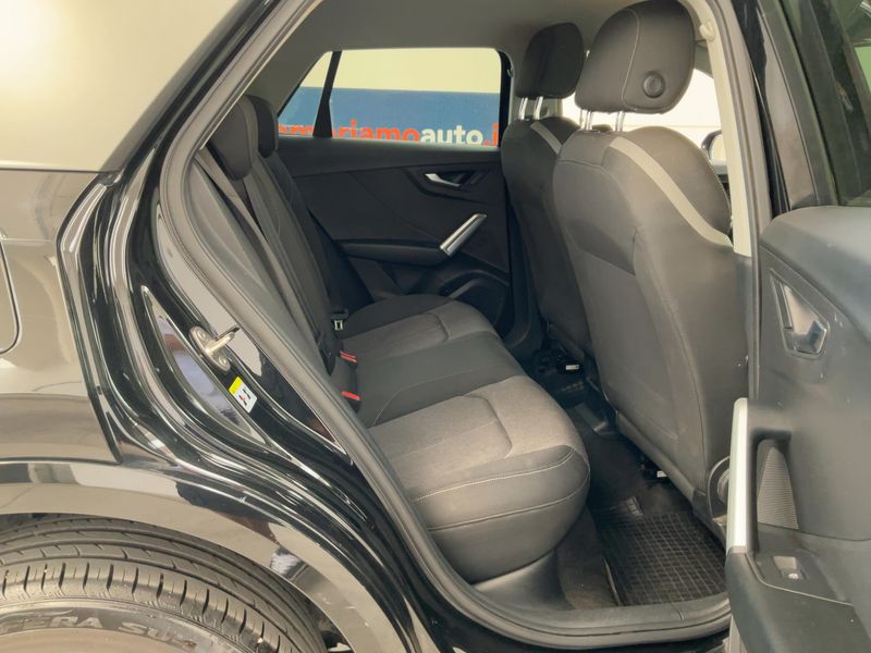 Audi Q2 1.6 TDI Sport edition — zdjęcie 14