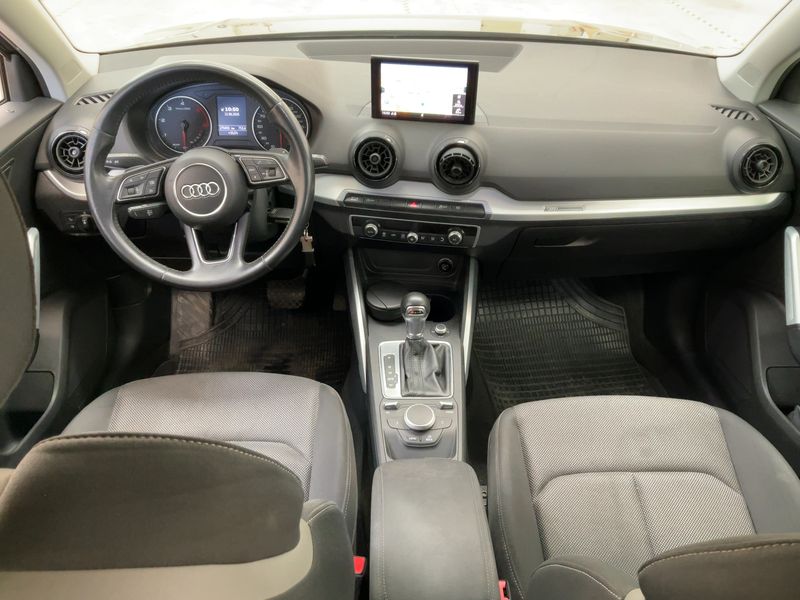 Audi Q2 1.6 TDI Sport edition — zdjęcie 12