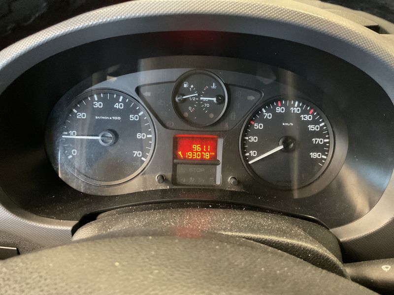 Peugeot Partner 1.6 HDi L1 — zdjęcie 4