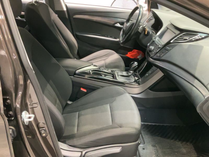 Hyundai i40 1.7 CRDi Style Blue — zdjęcie 11