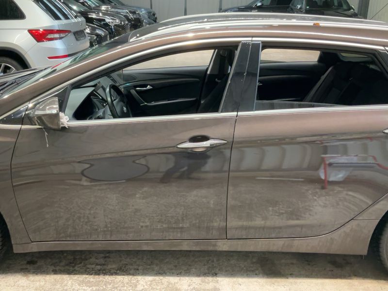 Hyundai i40 1.7 CRDi Style Blue — zdjęcie 4