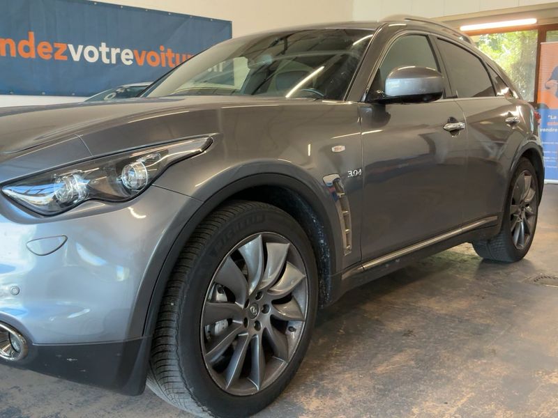 Infiniti QX70 3.0 V6 Diesel S Premium — zdjęcie 2
