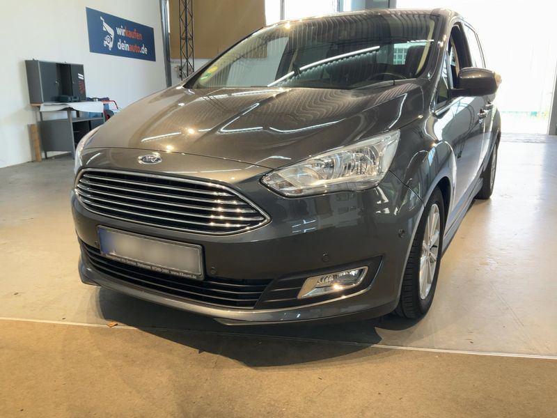 Ford Grand C-Max 2.0 TDCi Titanium