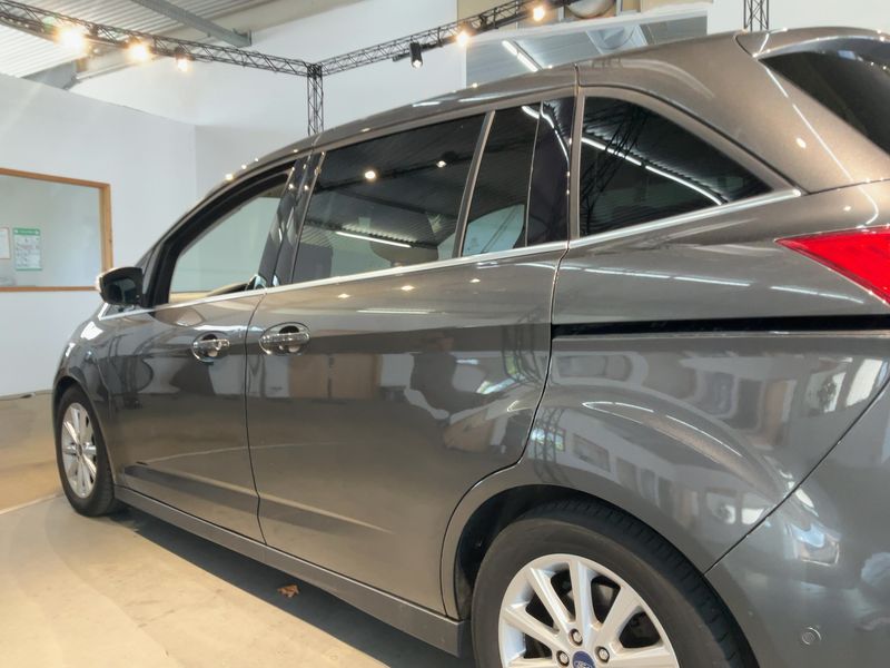 Ford Grand C-Max 2.0 TDCi Titanium — zdjęcie 3