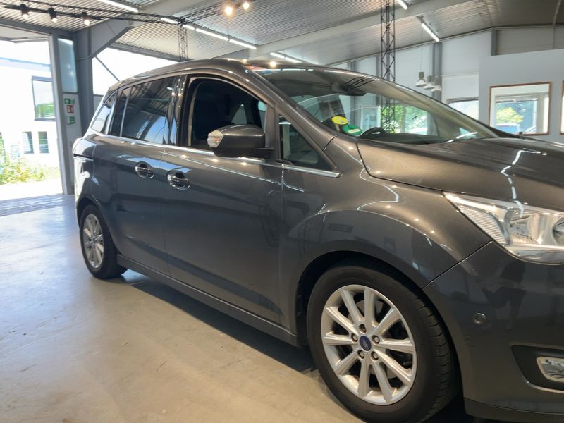 Ford Grand C-Max 2.0 TDCi Titanium — zdjęcie 8