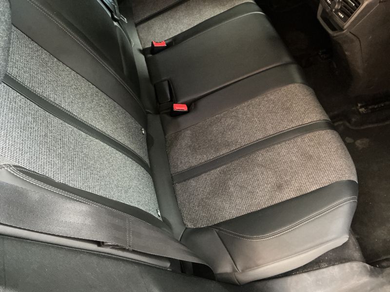 Peugeot 3008 1.2 PureTech Allure 2018 – снимка 29