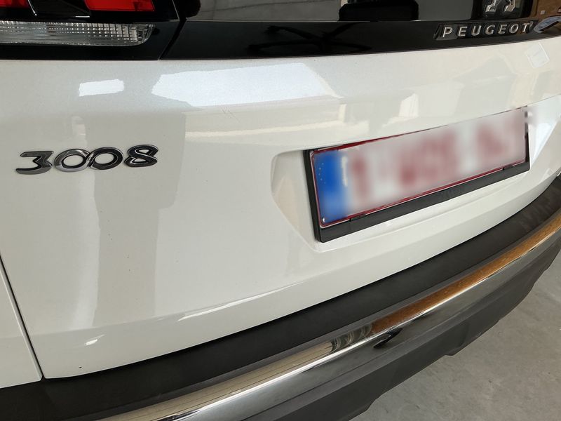 Peugeot 3008 1.2 PureTech Allure 2018 – снимка 36