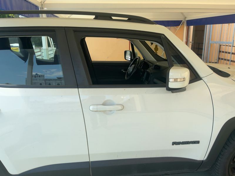 Jeep Renegade 1.6 M-Jet Limited FWD 2018 – снимка 10