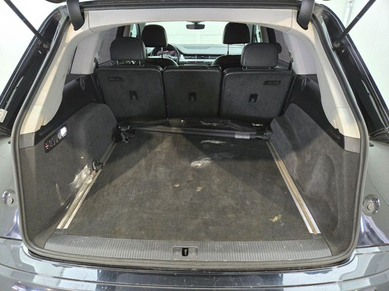 Audi Q7 3.0 TDI e-tron quattro — zdjęcie 5