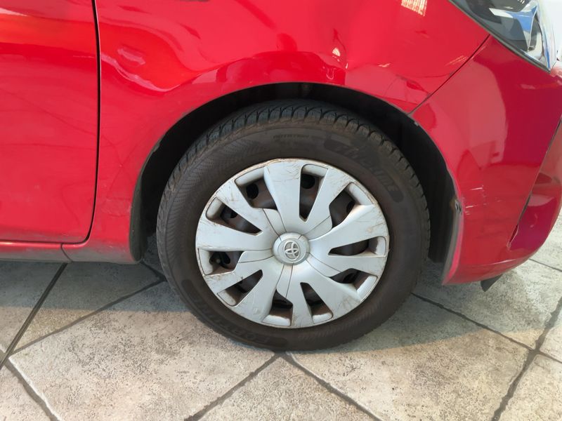 Toyota Yaris 1.5 Hybrid Cool 2017 – снимка 11