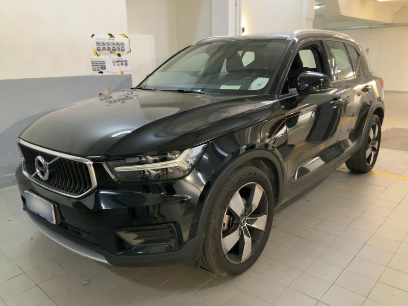 Volvo XC40 2.0 D3 Momentum 2WD