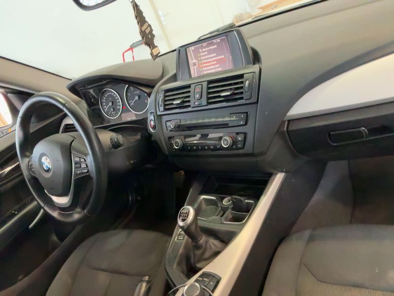 BMW 1er 118d 2013 – снимка 17