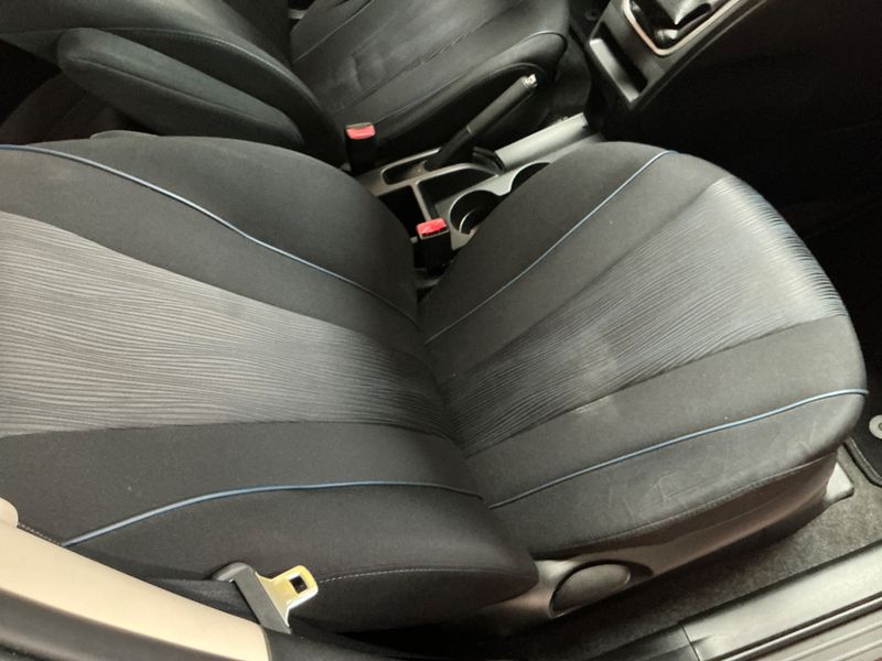 Mazda 5 2.0 Center-Line 2012 – снимка 28