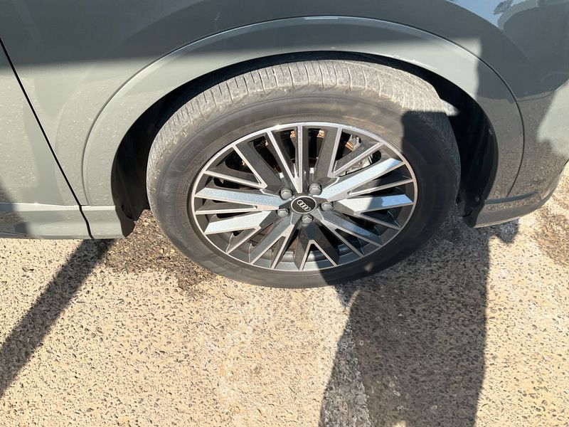 Audi Q3 35 TDI S line 2022 – снимка 11