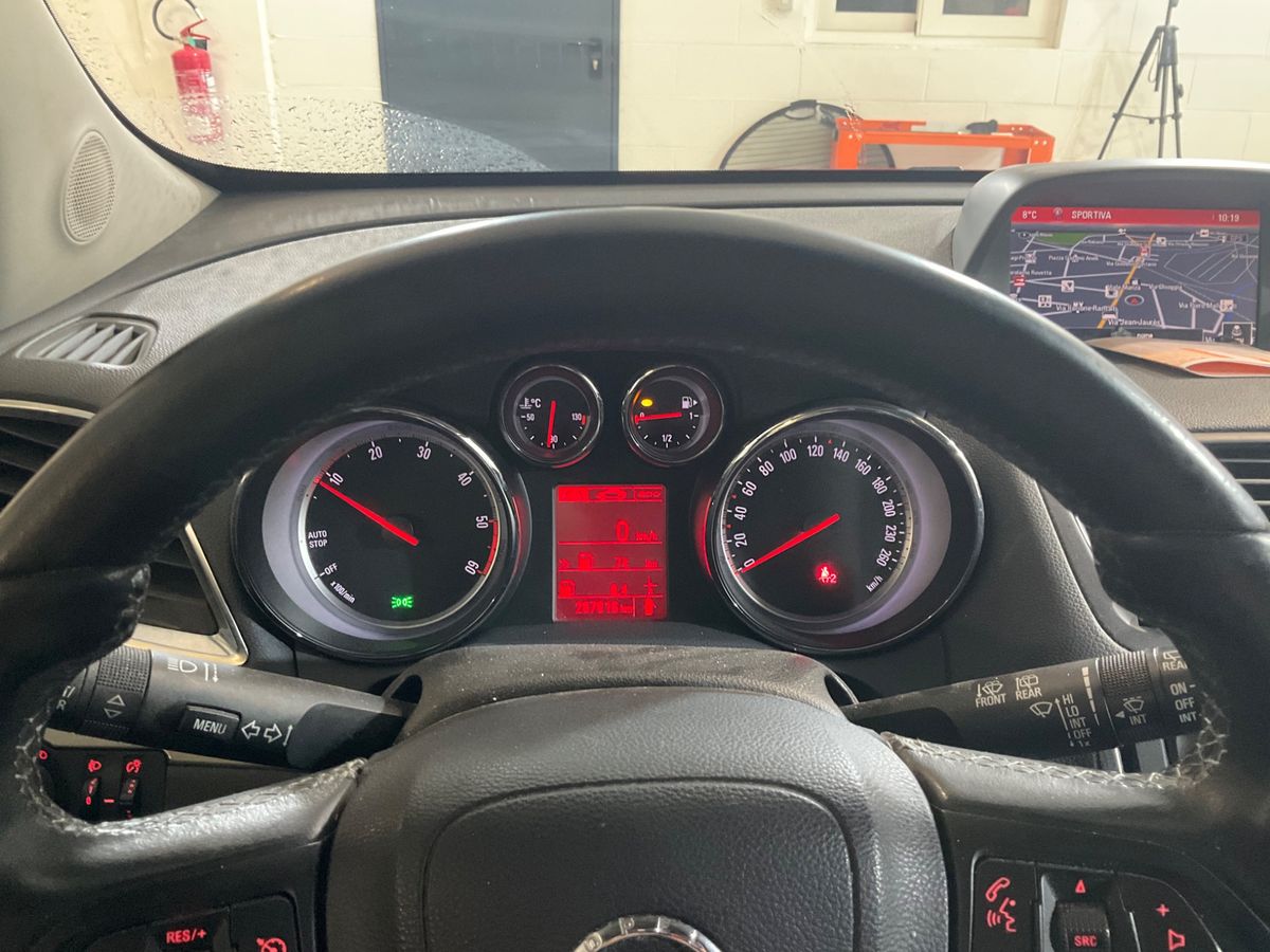Opel Mokka 2015 — photo 19