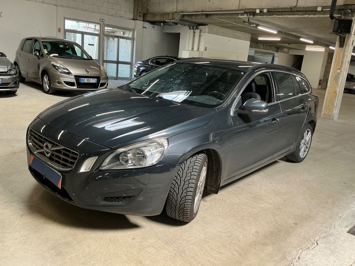Volvo V60 2011