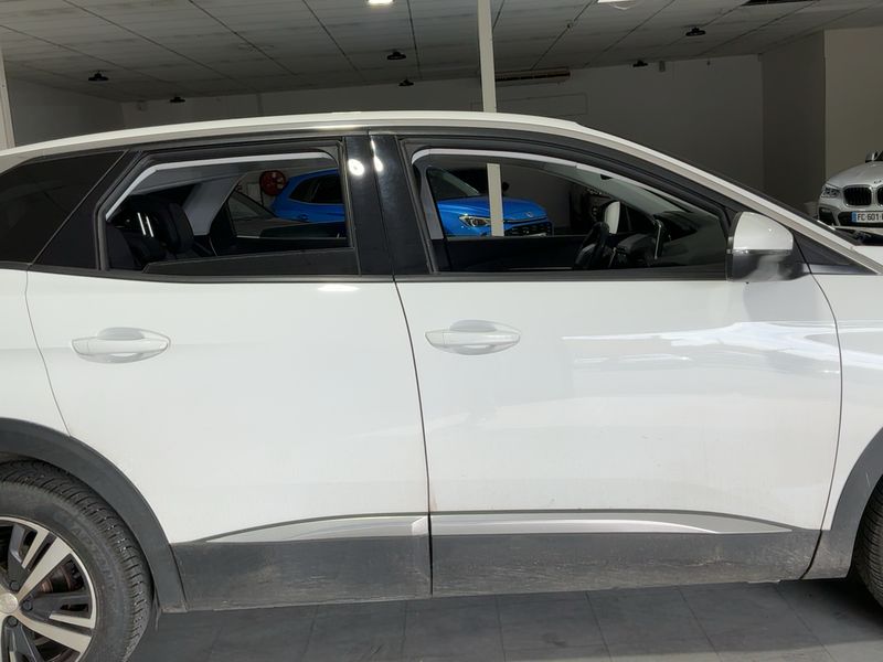 Peugeot 3008 1.5 Blue-HDi Allure 2020 – снимка 10