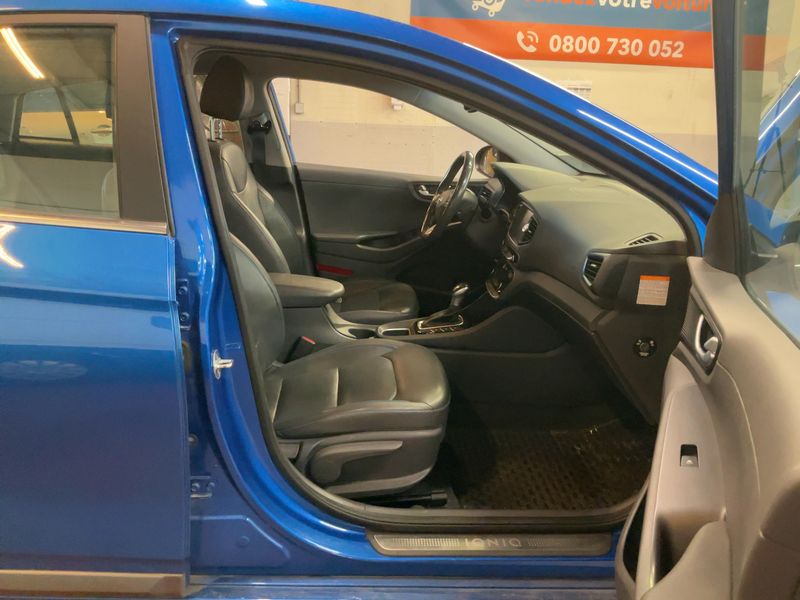 Hyundai IONIQ 1.6 Hybrid Executive — zdjęcie 11