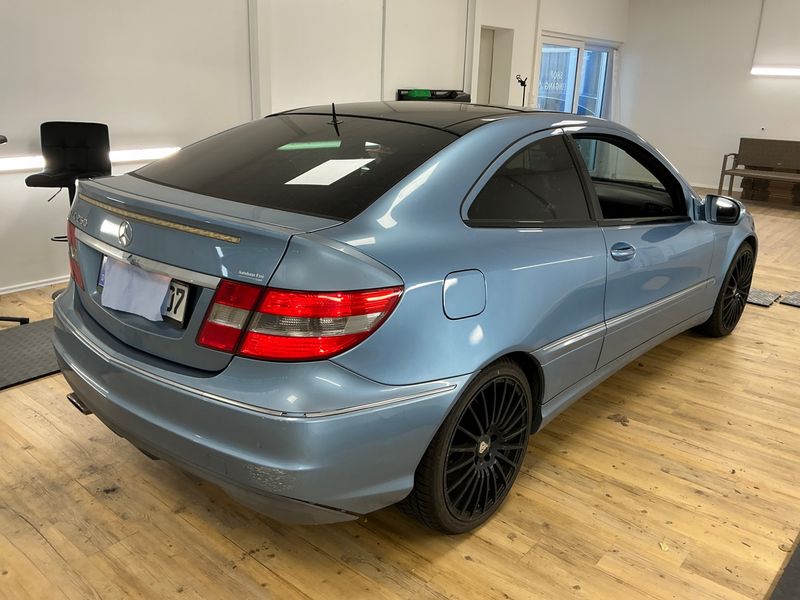 Mercedes-Benz CLC-Klasse CLC 250 — zdjęcie 2