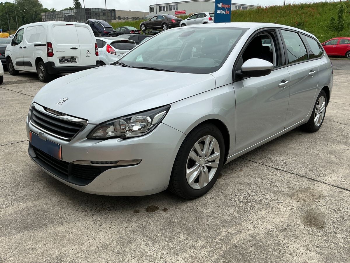 Peugeot 308 2015