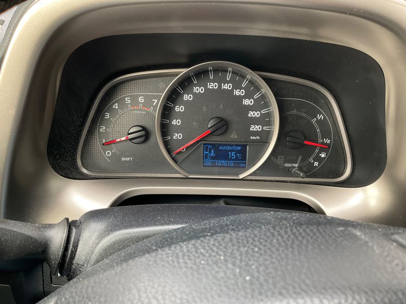 Toyota RAV 4 2.2 D-4D START Edition — zdjęcie 13