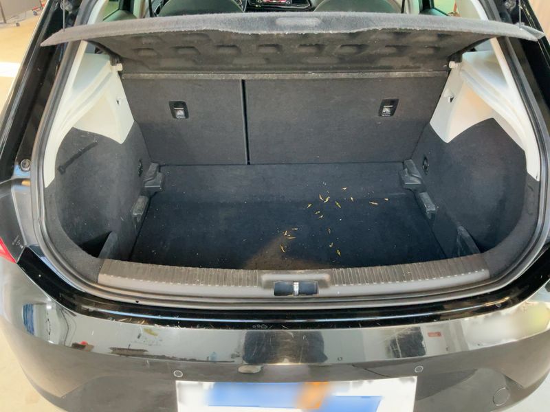 Seat Leon 1.6 TDI Style 2015 – снимка 16