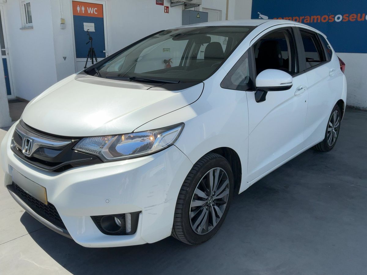 Honda Jazz 2016 — photo 1