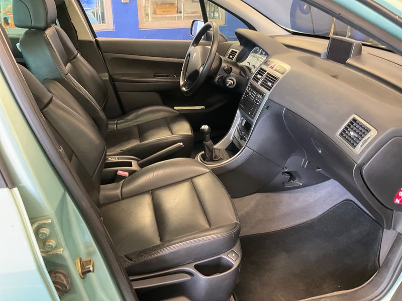 Peugeot 307 2.0 SW Premium — zdjęcie 3