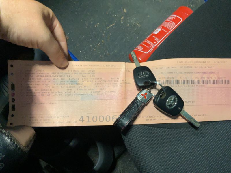 Toyota Aygo 1.0 — zdjęcie 15