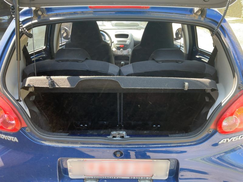 Toyota Aygo 1.0 — zdjęcie 10